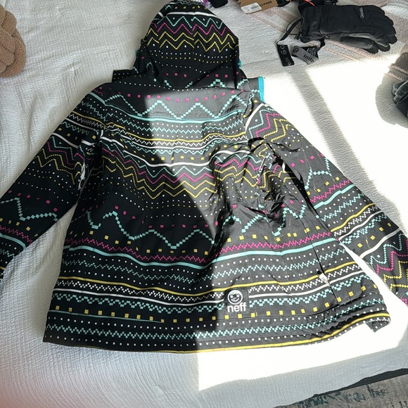 Snow jacket - Picture 3 of 3